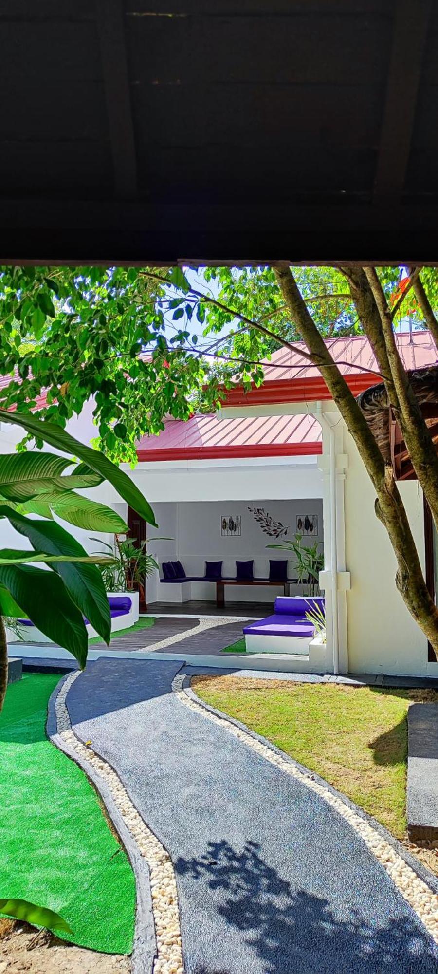 Carpe Diem Villas & Resort Puerto Princesa Екстериор снимка