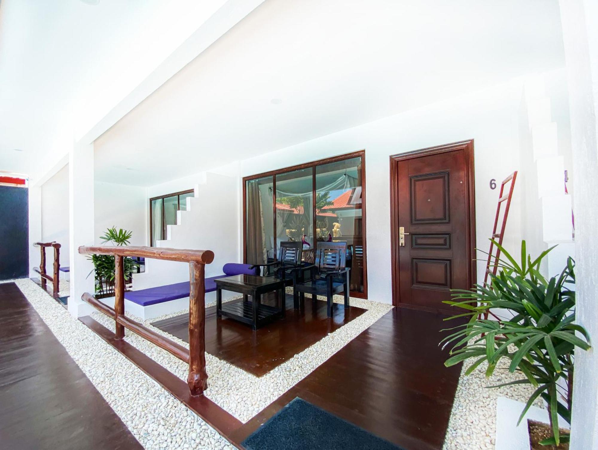 Carpe Diem Villas & Resort Puerto Princesa Екстериор снимка