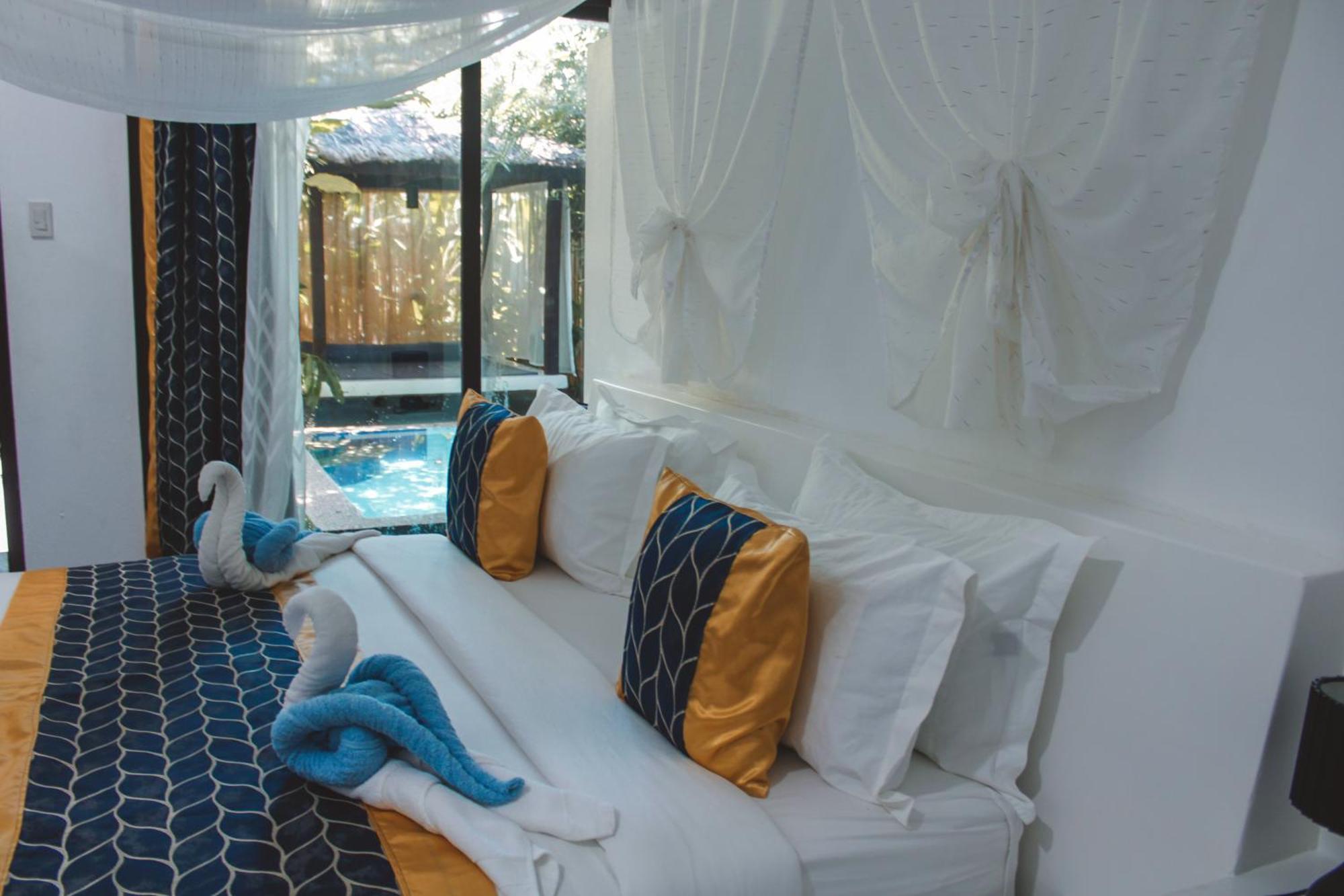 Carpe Diem Villas & Resort Puerto Princesa Екстериор снимка
